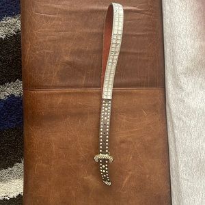 Genuine leather woman belt